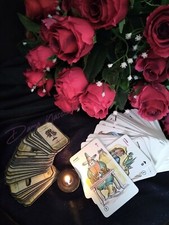 Consulto cartomanzia, per 4