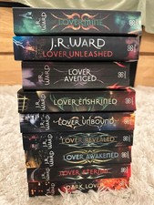 J.R. Ward, Black Dagger