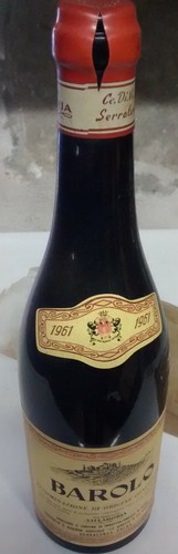 Vecchia bottiglia vino - , barolo