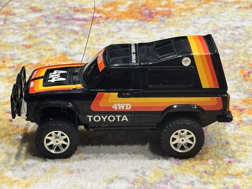 Nikko toyota hilux 4wd auto - nikko,