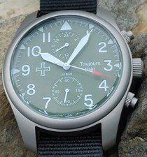 Orologio da campo militare Toujours Pret GMT acciaio inox sabbiato, verde senza riserva
