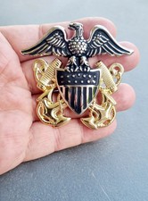 Spilla badge fregio in metallo