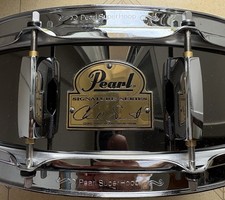Pearl chad smith signature - pearl,