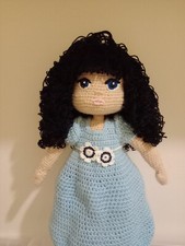 Bambola fatta a mano con