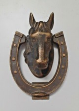 Batacchio battiporta per