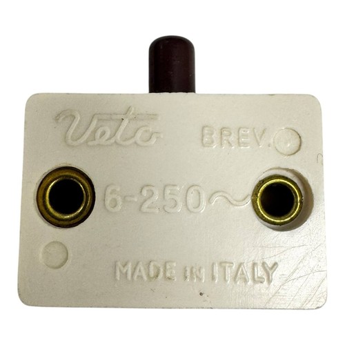 Microinterruttore pulsante - microinterruttore, a