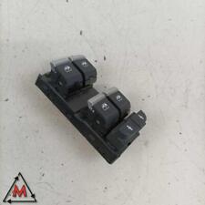 Alzavetro anteriore sinistro 4M0959851B per AUDI A4 MK5 2015 usato (84677)