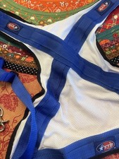 TTF Stand Up, Supporto per