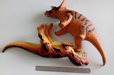 LOTTO DINOSAURI TRICERATOPO E T REX GIGANTI IN GOMMA MORBIDA - NO MARCHE