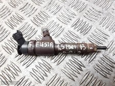 2013 FORD FIESTA INYECTOR