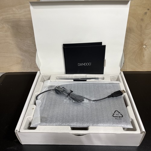 Wacom bamboo graphics tablet - graphics,