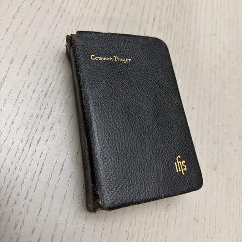 Pocket book common prayer - book,