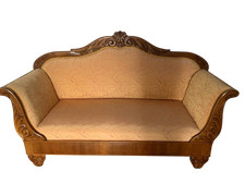 Antico divano a barca Carlo X in noce intagliato epoca 1840 circa