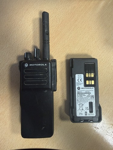 Motorola dp4400e uhf radio - motorola,
