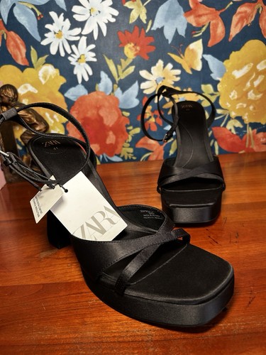 Zara sandali tacco alto
