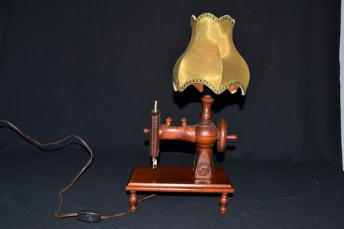 Piccola lampada anni a - lampada,