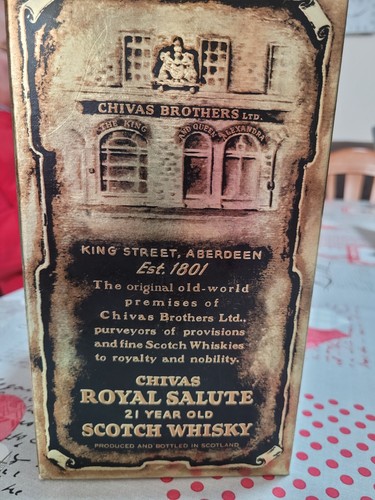 Royal salute 1980 years old - salute,