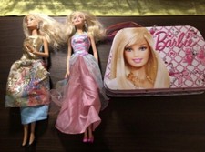 BARBIE MATTEL DA COLLEZIONE PIÙ BORSETTA IN LATTA.