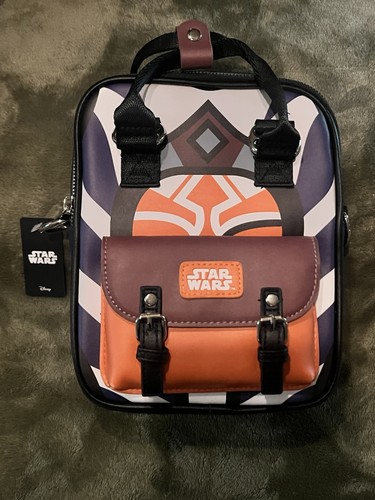 Disney star wars - disney, ahsoka