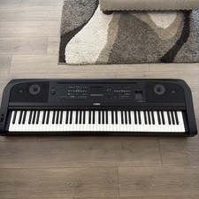 Yamaha DGX670B 88-key Arranger