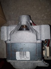 Motore USATO E Pezzidi Ricambio  per lavatrice Ignis 38/64-148/WHE21 Vedi Foto