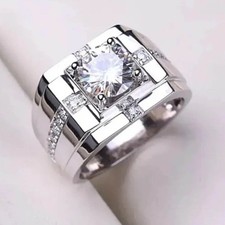 Anello da uomo con diamanti e