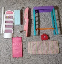 Lotto accessori veicoli Barbie