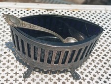 Antica Saliera Porta caviale Argento piedini a leone Con cucchiaino