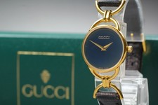 [Ecc + 5 con cassa] Orologio