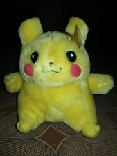 PICACHU PELUCHE - CHINA EXPORT - ANNI 90 - CON VENTOSA A VETRO - USATO