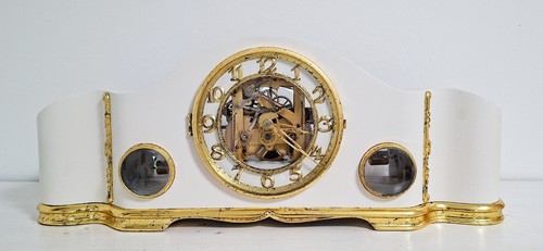 Bellissimo vecchio orologio - , da