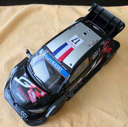 Ixo toyota yaris rally - 1/18, gr