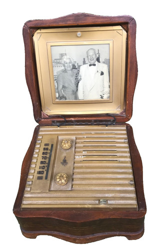 Emerson radio model - model, 570