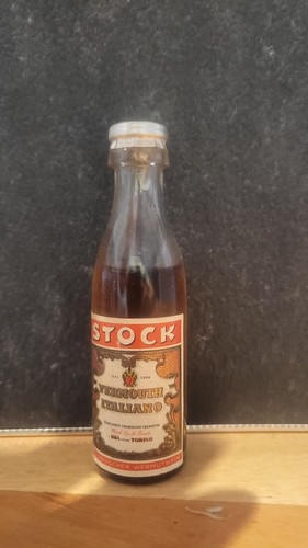 Stock vermouth italiano - stock,