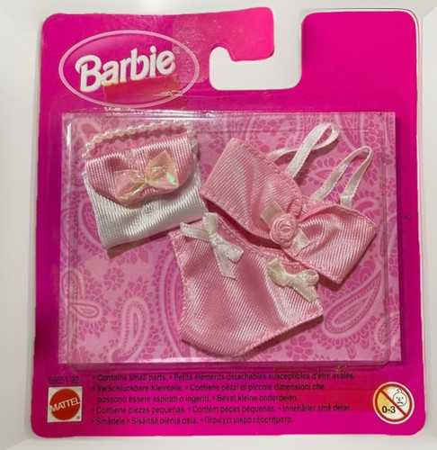 Vintage 1998 barbie - vintage,