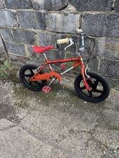 old school 80s bmx freestyler