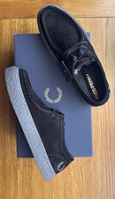 Scarpe basse scamosciate Fred Perry B4350 Dawson nuove con scatola Regno Unito 7 EUR 41 nere
