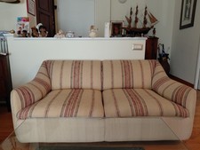 2 divani Cassina stoffa di colore beige usati in ottimo stato Visibili in Roma 