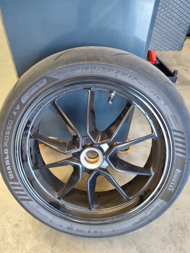 Vendo solo pneumatici pirelli - solo,