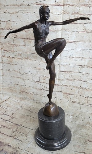 Statua bronzo un - bronzo, di