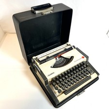 Macchina da scrivere manuale