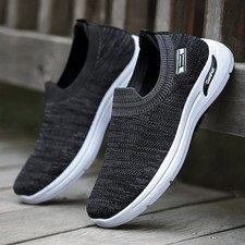 Scarpe uomo nuove: sneakers