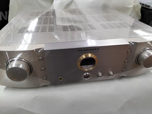 Amplificatore stereo integrato