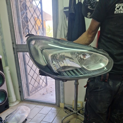 Ford fiesta faro - ford,