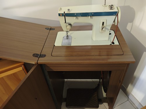 Macchina per cucire - macchina,