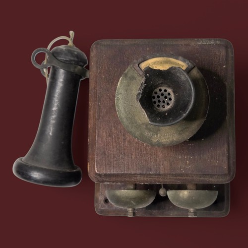 Antico telefono parete in - telefono,