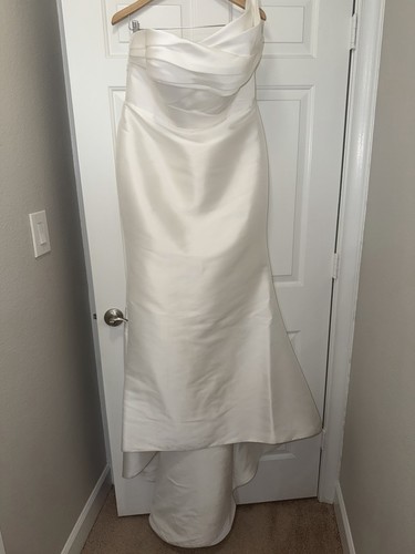 Pronovias arya wedding dress - wedding,