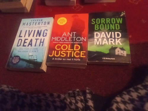Crime thriller book bundle - book,
