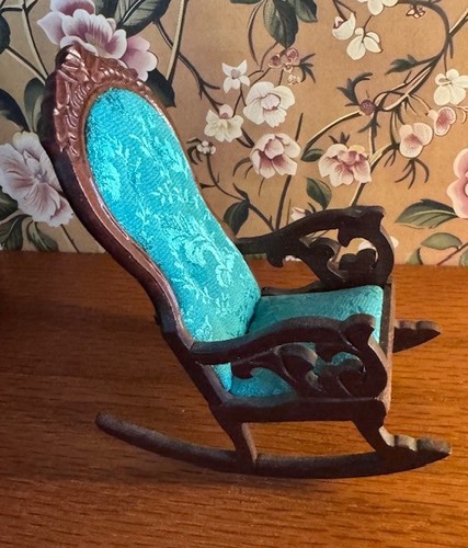 Casa delle bambole miniatura