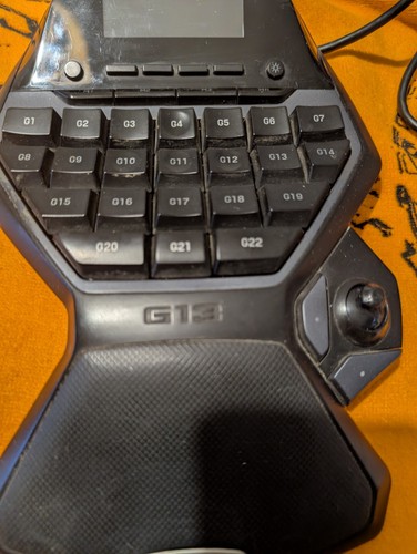Logitech g13 gameboard - logitech,
